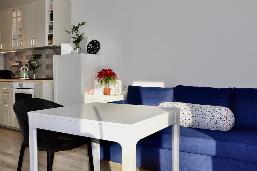 New Studio Apartment In Central Budapest - Free Parking Exteriör bild